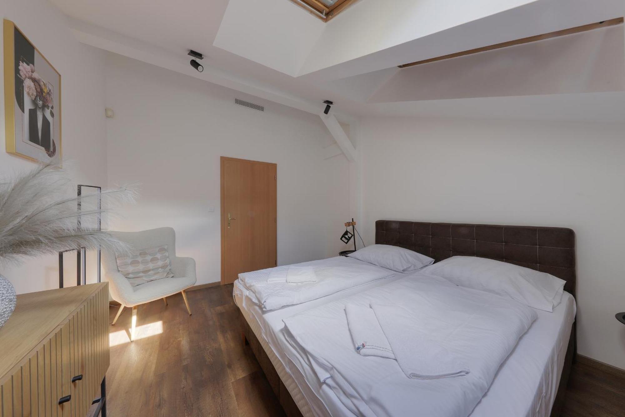 Aneri Apartment Old Town ブラチスラヴァ エクステリア 写真
